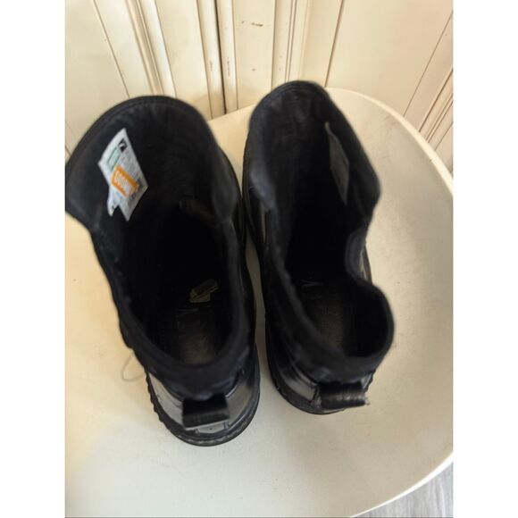 Rihanna Fenty x Puma Women's Leather Slip On Chelsea Sneaker Boots Black Size 8 - Picture 5 of 8